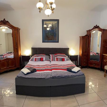 Buda Castle Apartment Budapest Eksteriør bilde