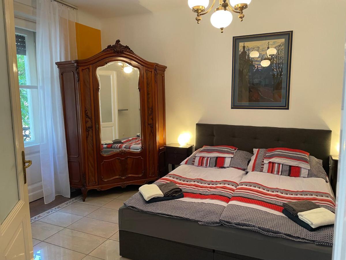 Buda Castle Apartment Budapest Eksteriør bilde