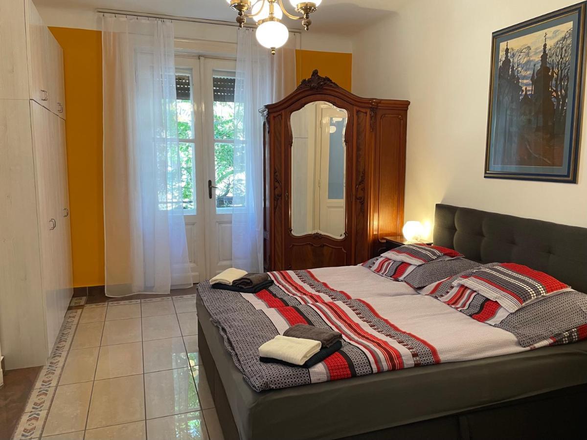 Buda Castle Apartment Budapest Eksteriør bilde
